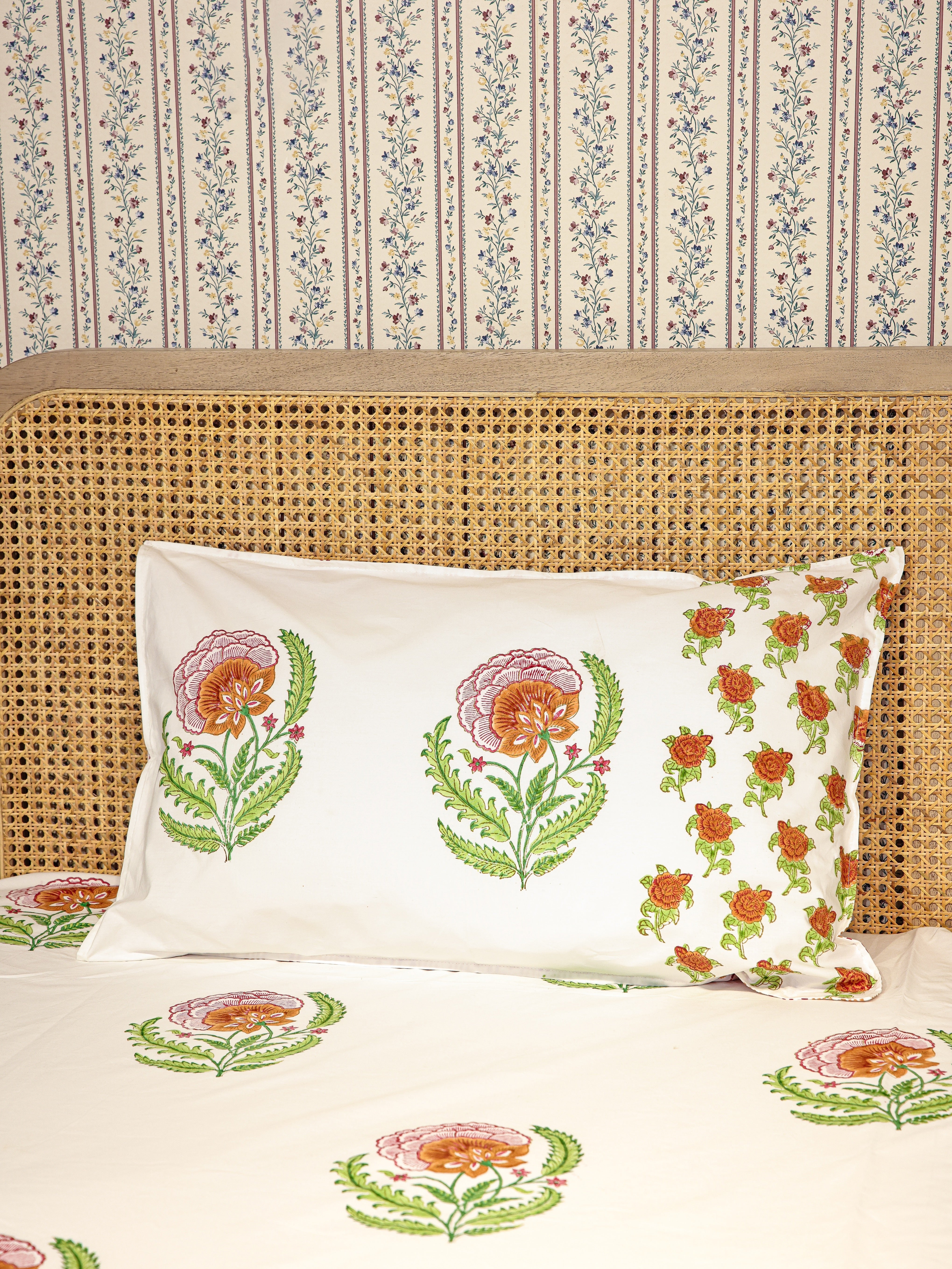 Premium Percale Cotton Super King Bedsheet with 2 Pillow Covers