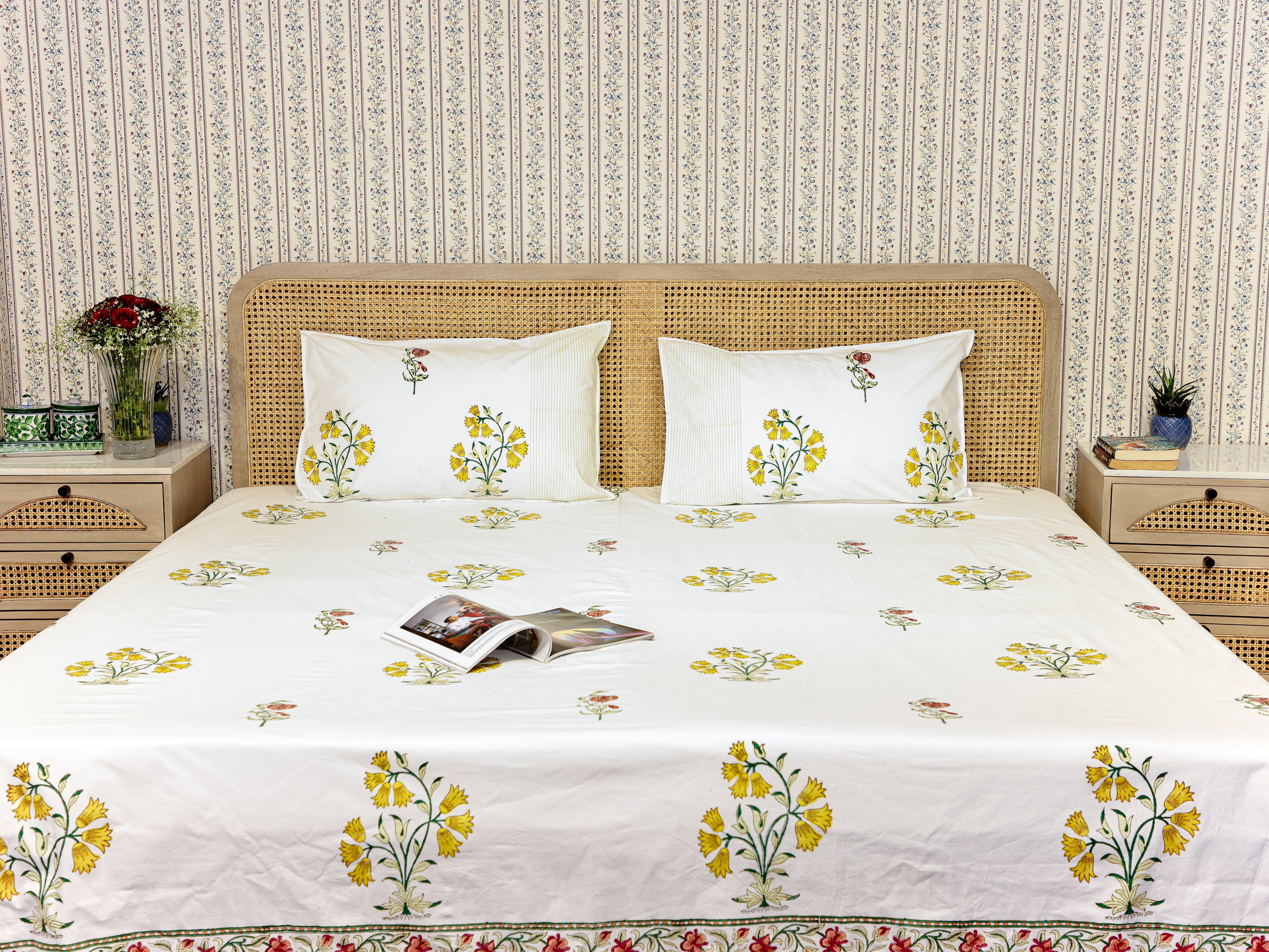 Premium Percale Cotton Super King Bedsheet with 2 Pillow Covers