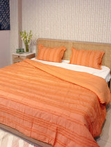 King Size Double Bed Tufted Cotton Quilt with Microfibre filling & 2 Pillow Covers