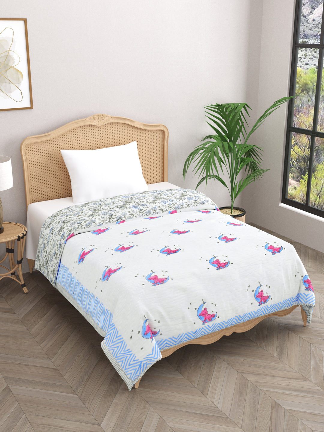 Handblock printed Cotton Reversible Kids Razai/ Quilt- 60x90 inches