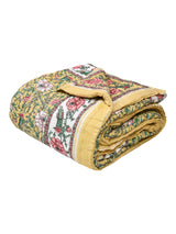 Floral Printed Bedding Set - 1 King Bedsheet, 1 Jaipuri Razai/Quilt, 2 Pillow Covers