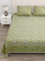 Floral Print Double King Bedsheet with 2 Pillow Covers