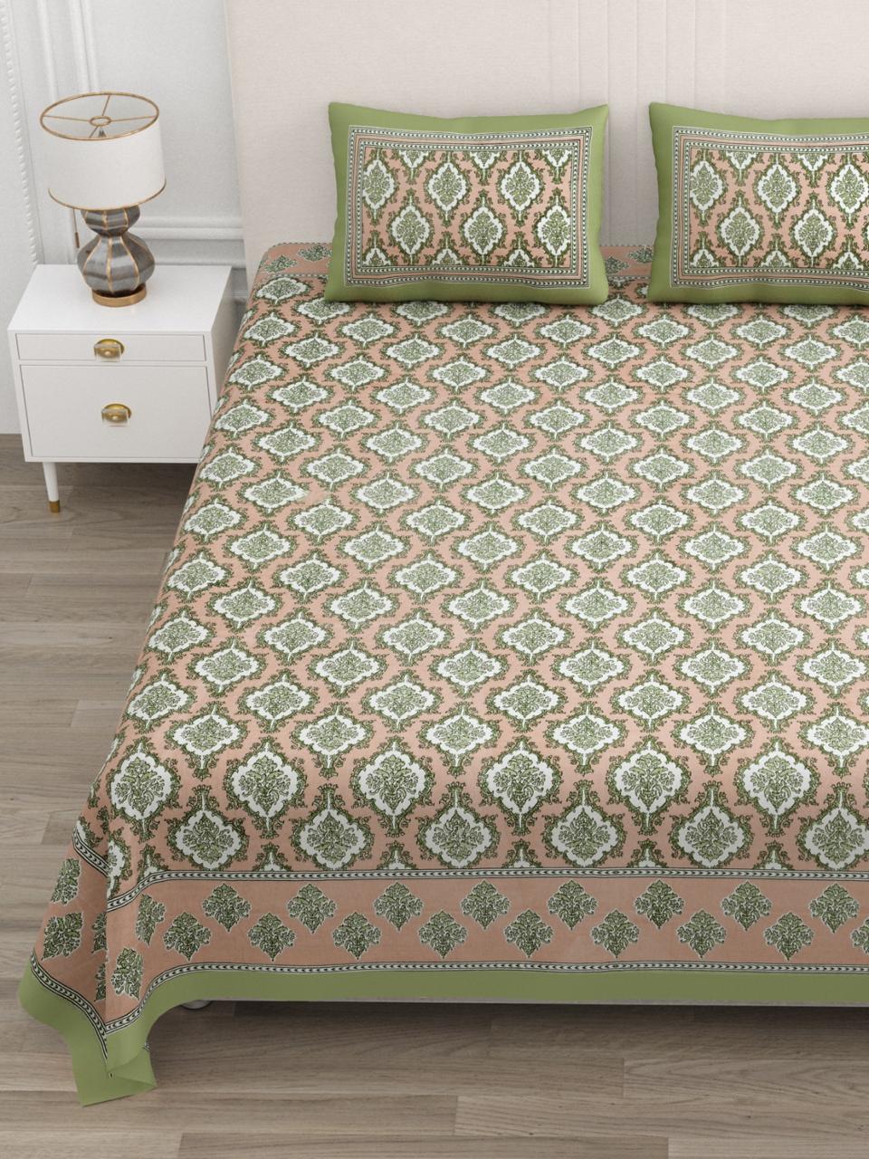 Floral Print Double King Bedsheet with 2 Pillow Covers