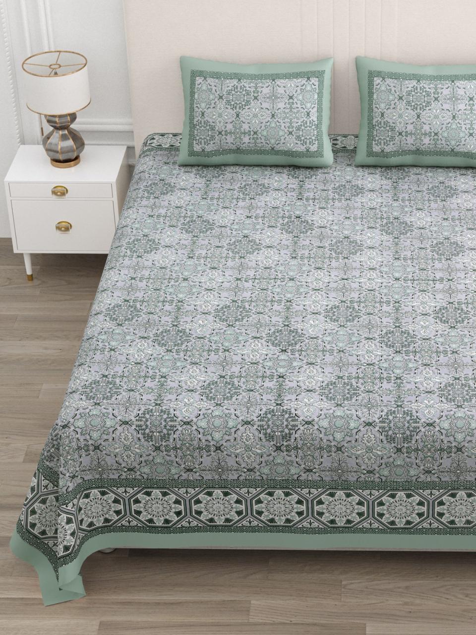 Floral Print Cotton Double King Bedsheet with 2 Pillow Covers