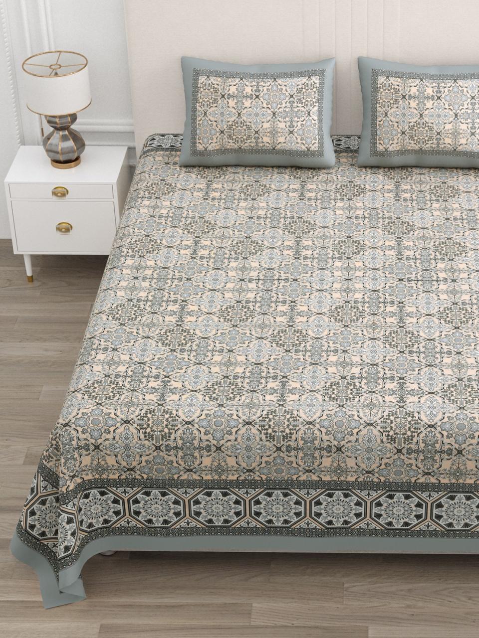 Floral Print Cotton Double King Bedsheet with 2 Pillow Covers