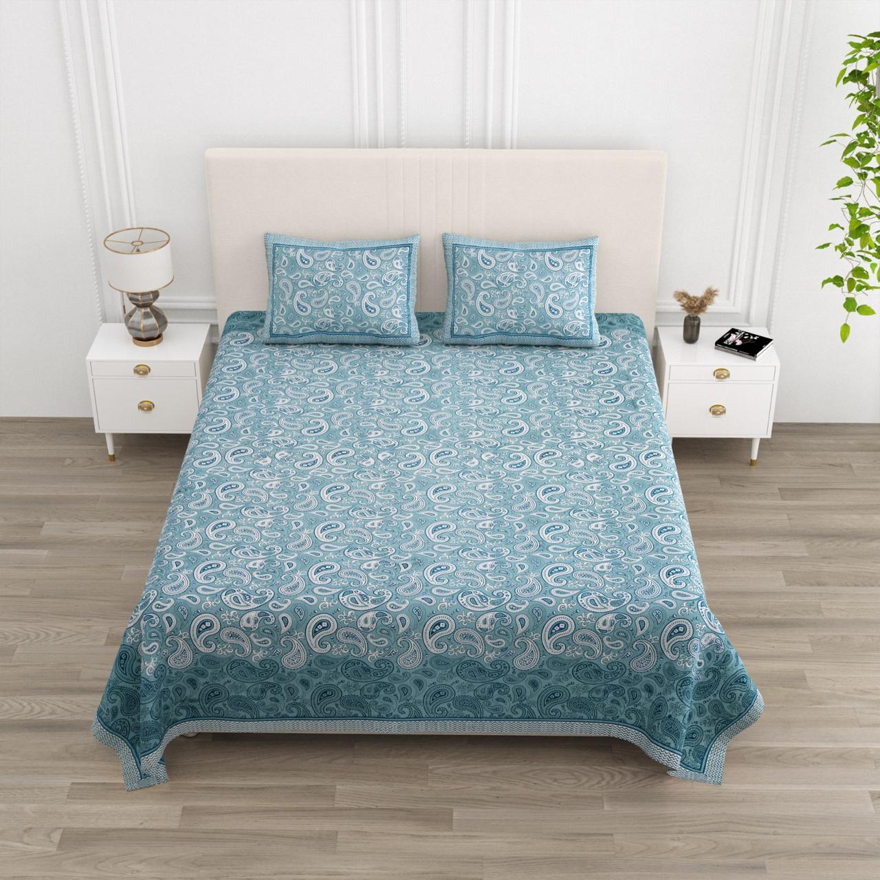 Floral Print Cotton Double King Bedsheet with 2 Pillow Covers