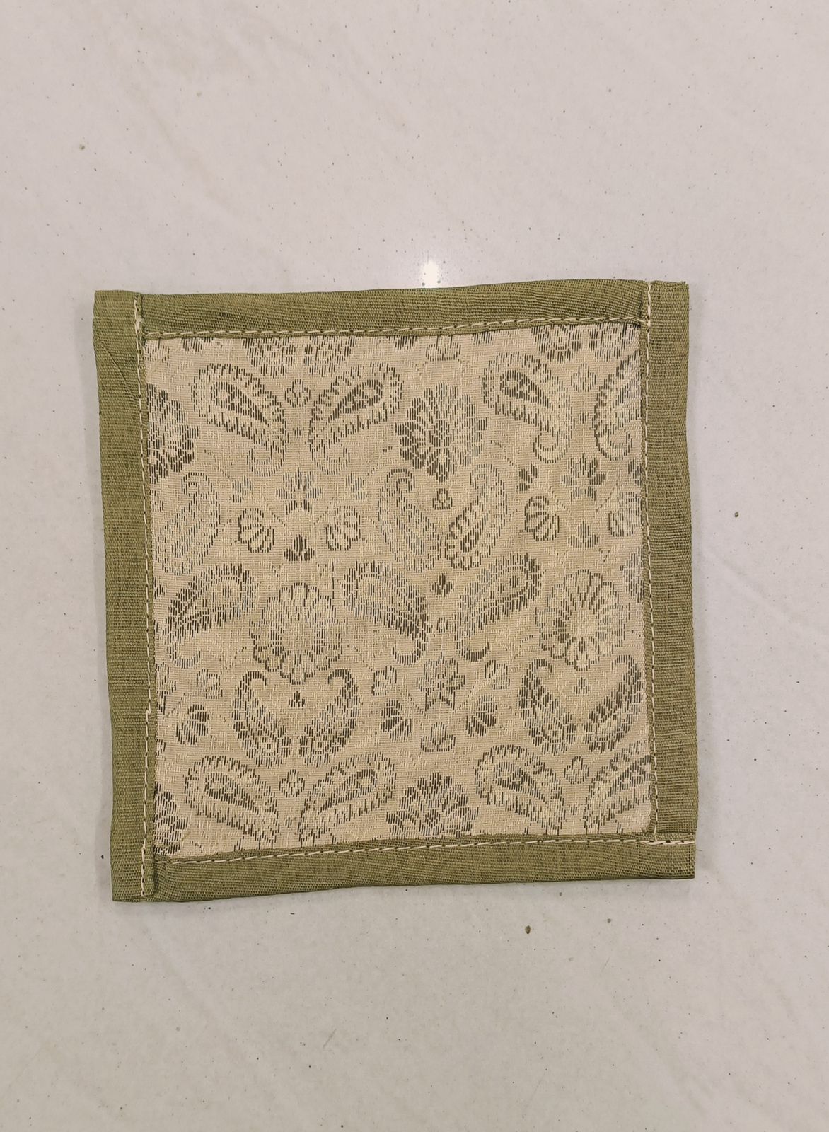Banarasi Table Set with 1 Runner, 6 mats and 6 coasters
