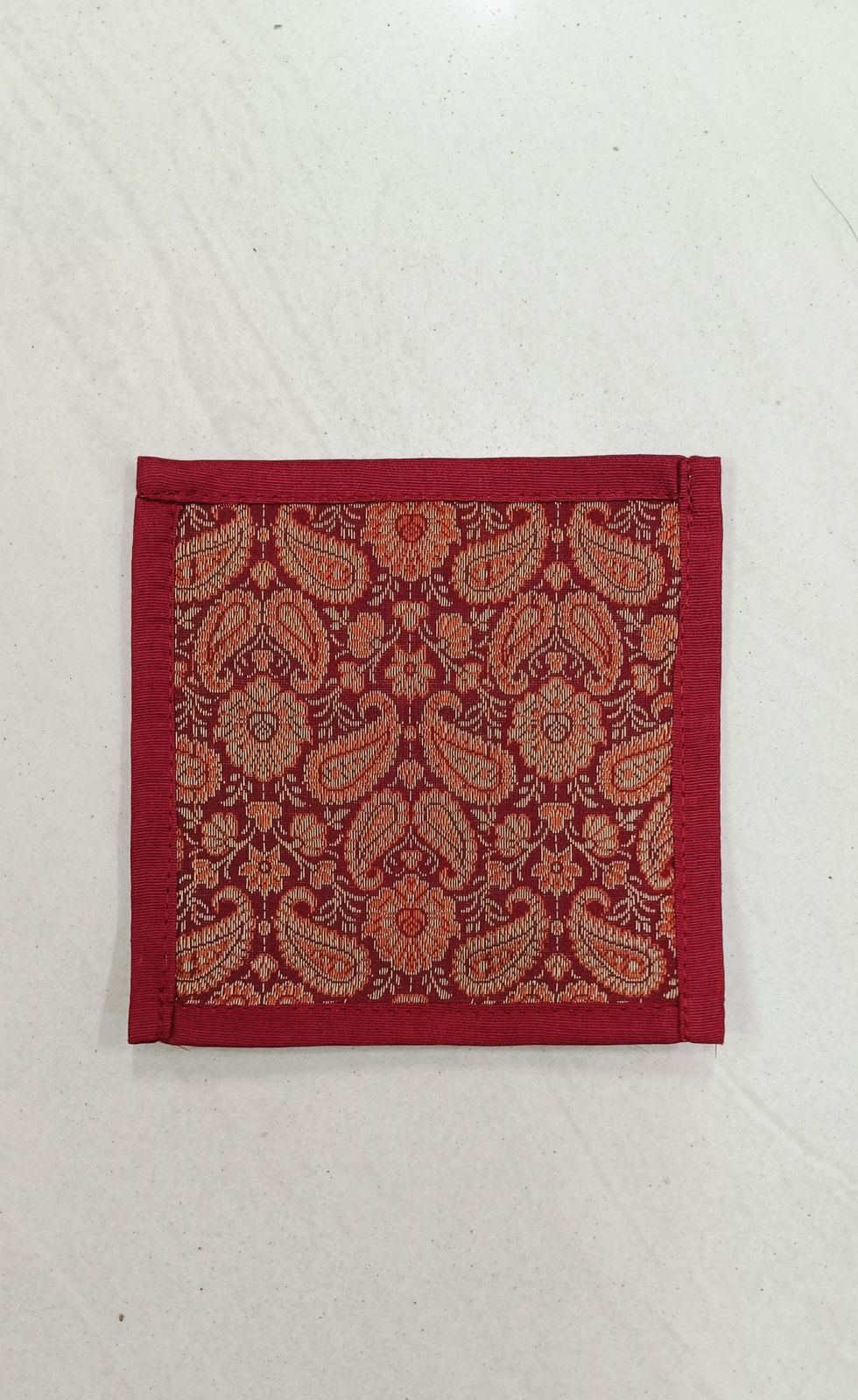 Banarasi Table Set with 1 Runner, 6 mats and 6 coasters