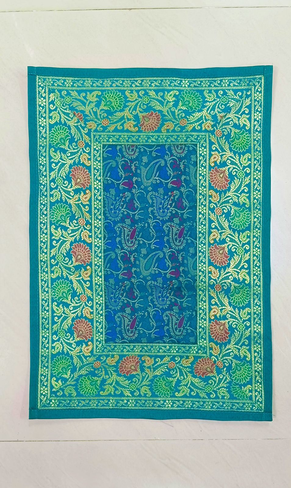 Banarasi Table Set with 1 Runner, 6 mats and 6 coasters
