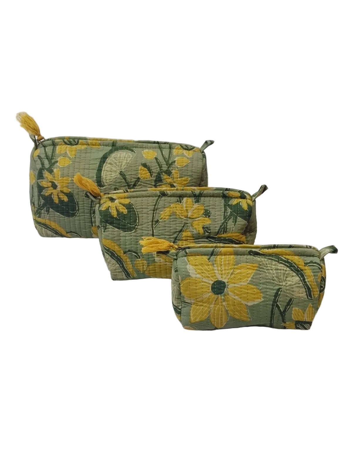 Set of 3 cosmetic bag/pouches with waterproof lining