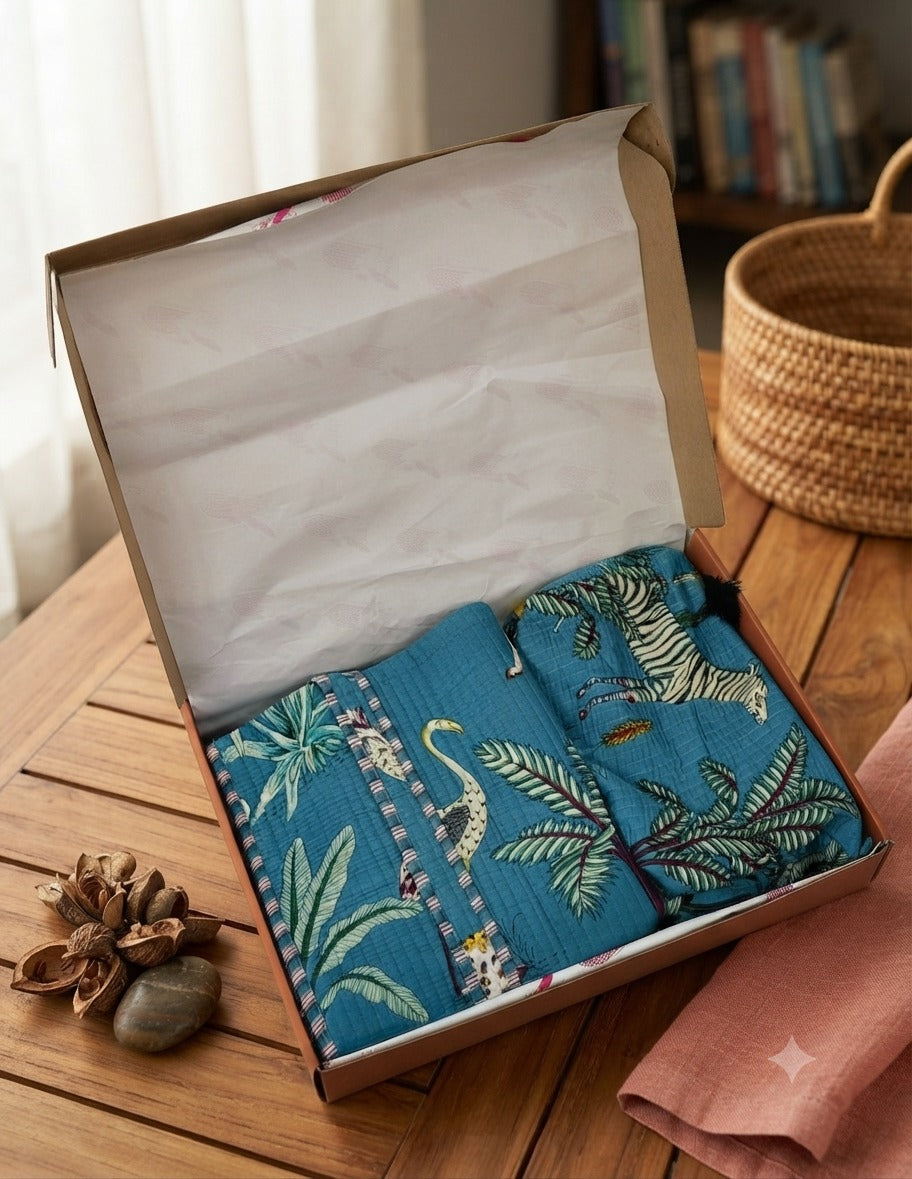 Stylish Tote Bag with 3 Coordinated Utility Pouches with Gift Box