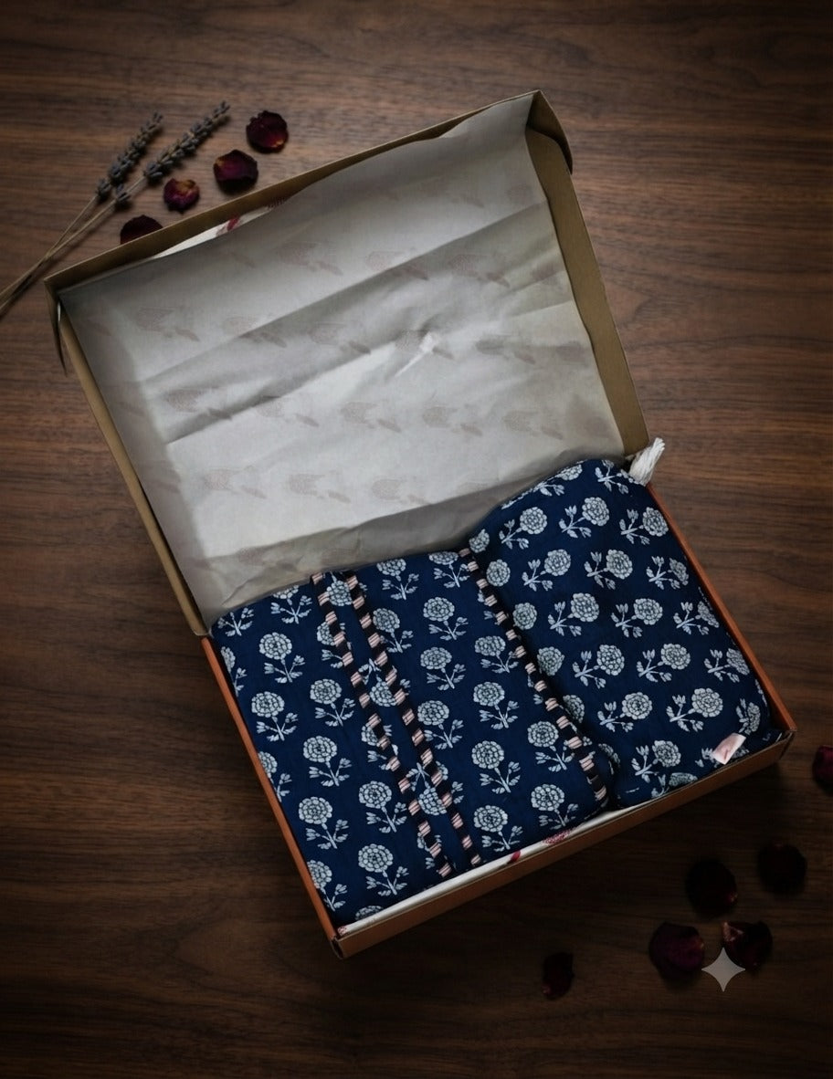 Stylish Tote Bag with 3 Coordinated Utility Pouches with Gift Box