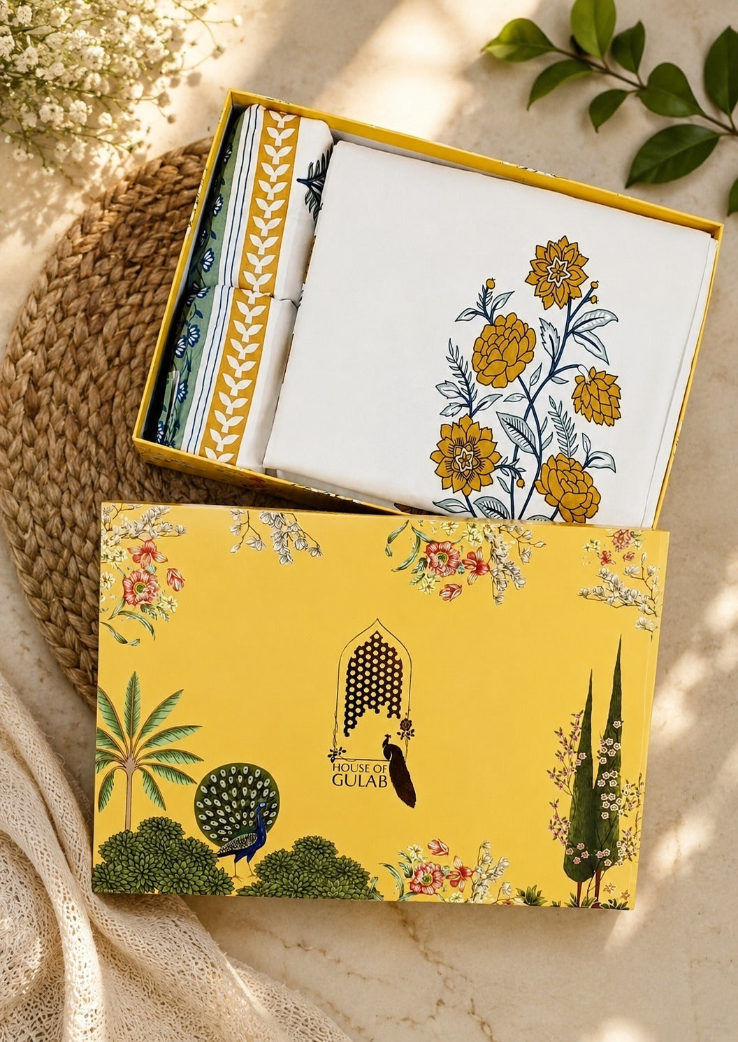 Hand Printed Bedsheet Super King Size Gift Box | 1 Super King Double Bedsheet with 2 Pillow Covers