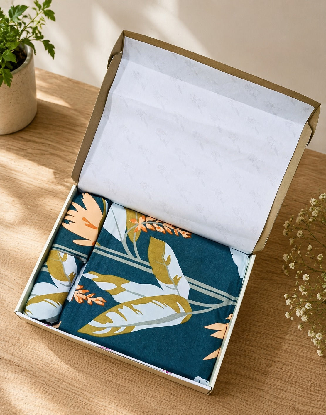 Bedsheet Value Gift Box | 1 Double Bedsheet & 2 Pillow Covers