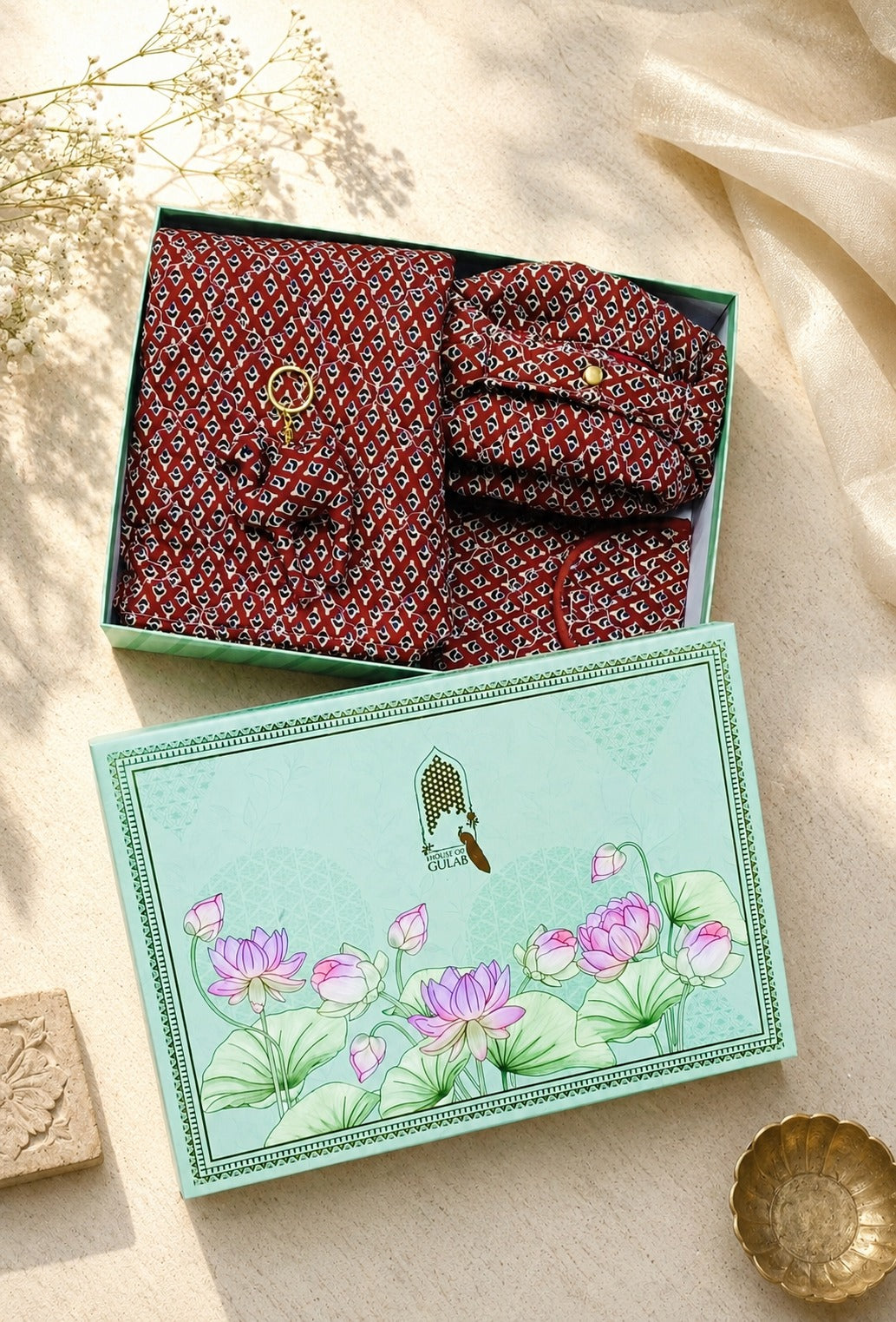 Gift Box with Quilted Cotton Moon Handle Bag, Hobo Pouch, Sunglass Pouch & Toy Charm Keyring