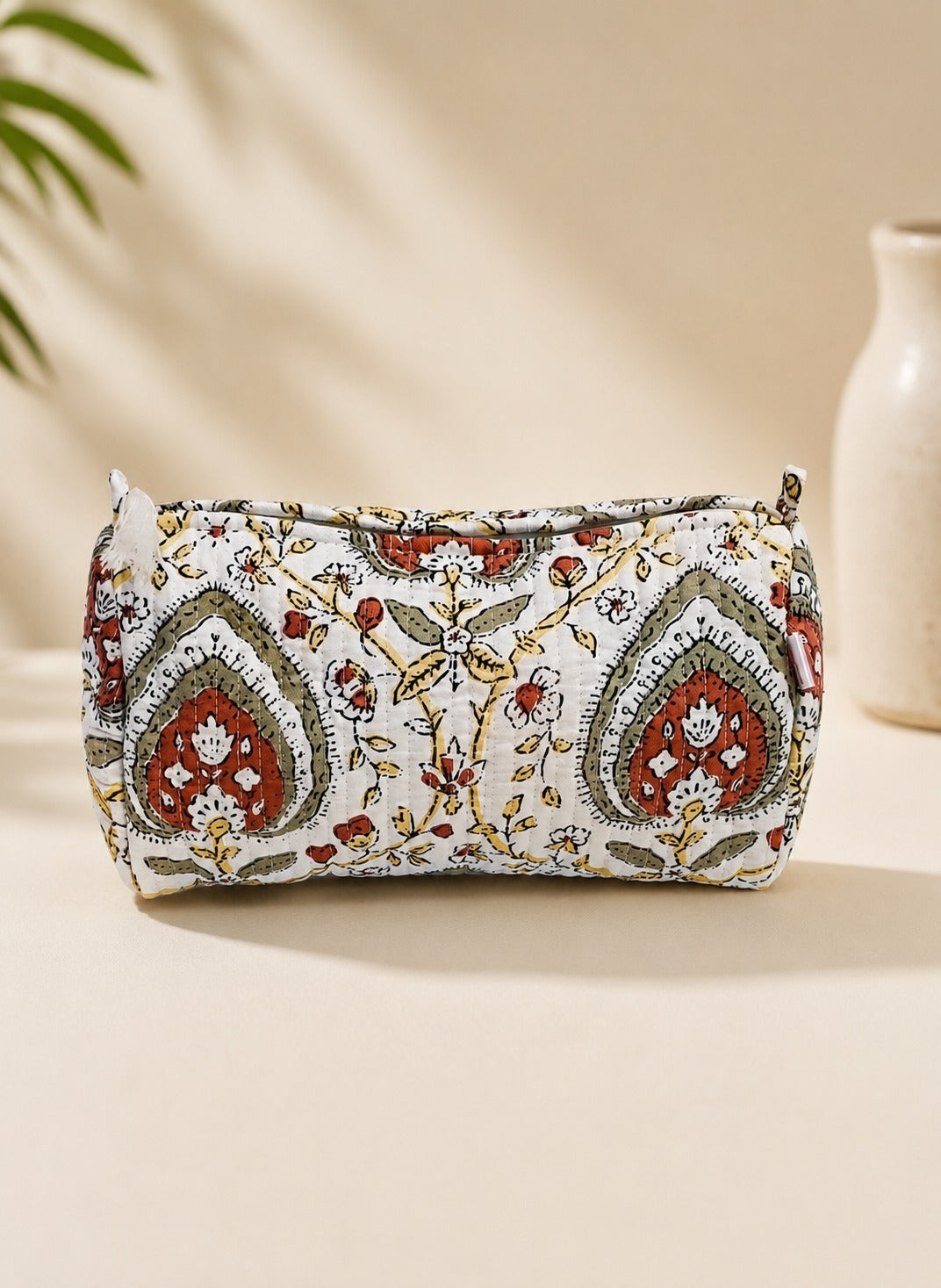 Set of 3 cosmetic bag/pouches with waterproof lining
