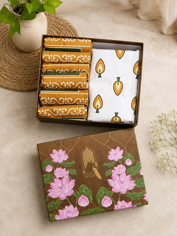 Gift Box with Handblock Printed Canvas Cotton Table Runner & Set Of 6 Mats