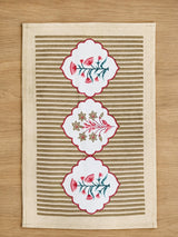 Gift Box with Handblock Printed Canvas Cotton Table Runner & Set Of 6 Mats