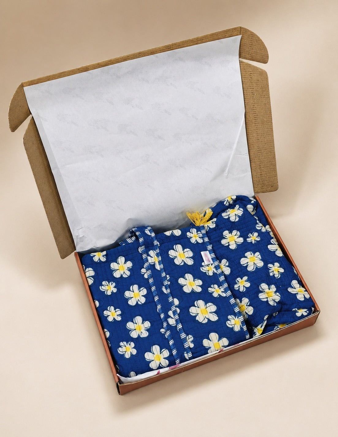 Stylish Tote Bag with 3 Coordinated Utility Pouches with Gift Box