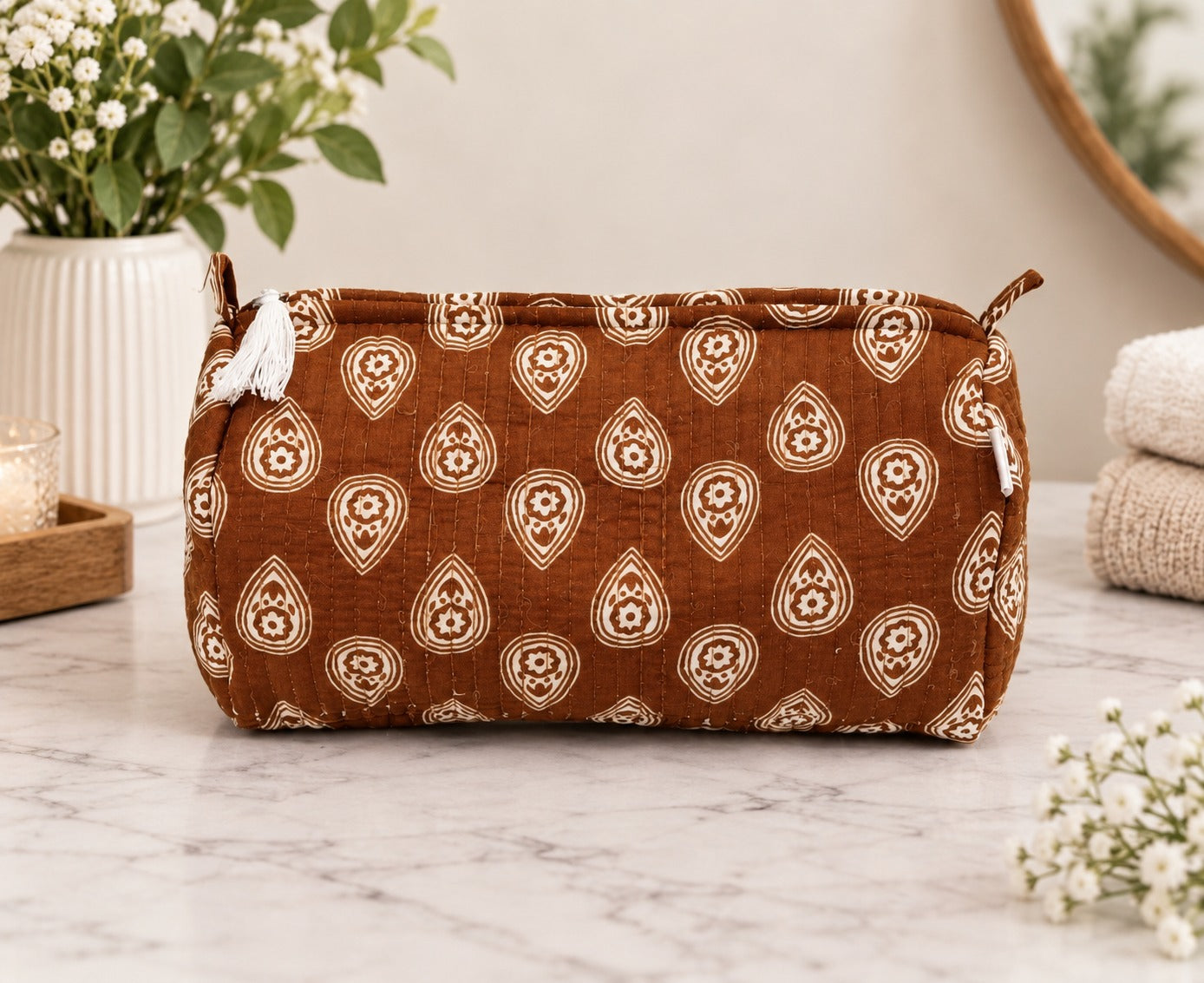 Set of 3 cosmetic bag/pouches with waterproof lining