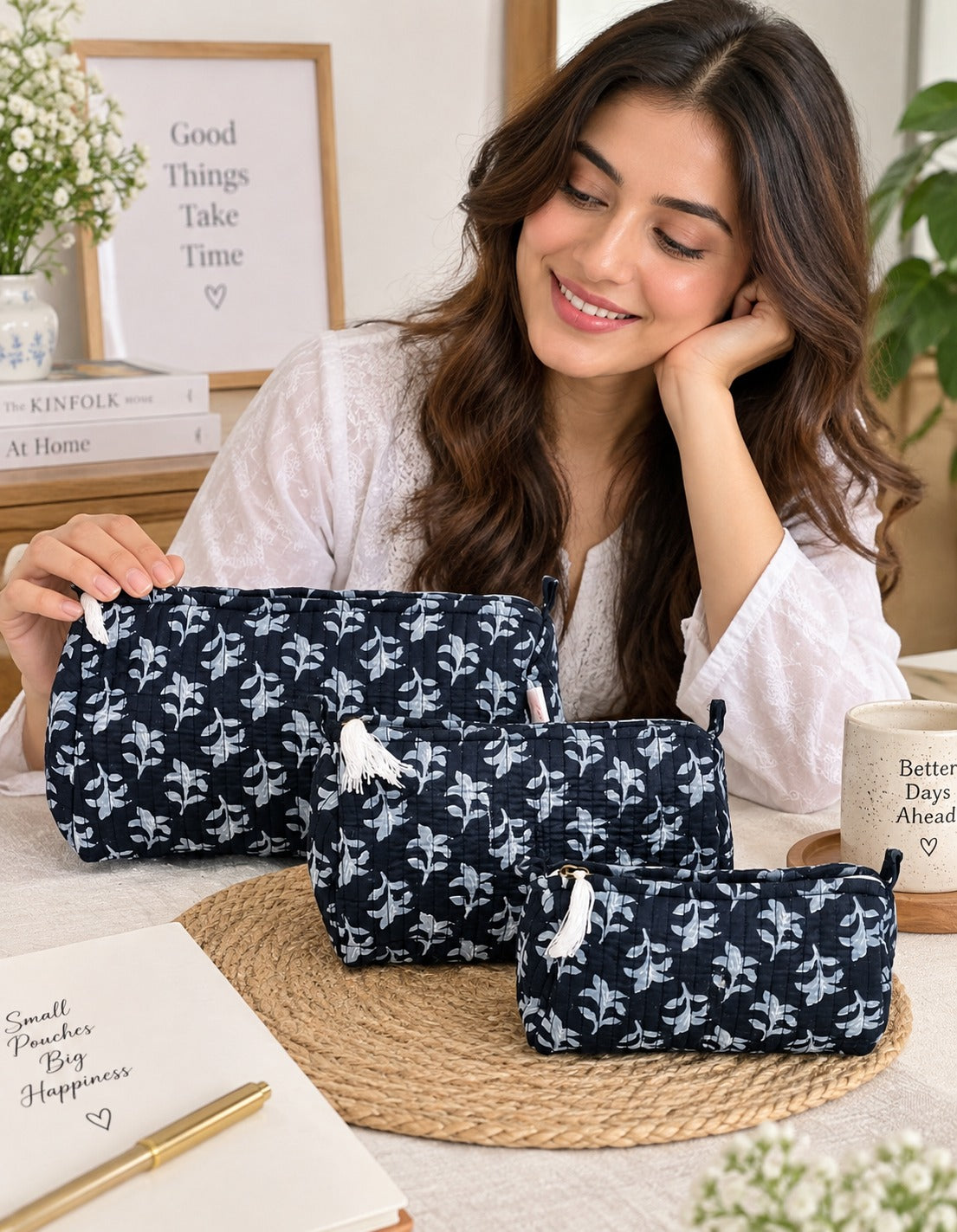 Set of 3 cosmetic bag/pouches with waterproof lining