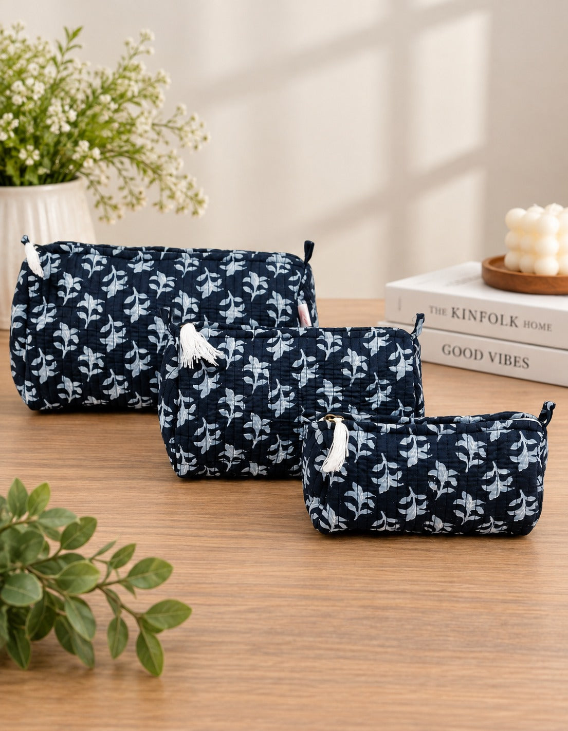 Set of 3 cosmetic bag/pouches with waterproof lining