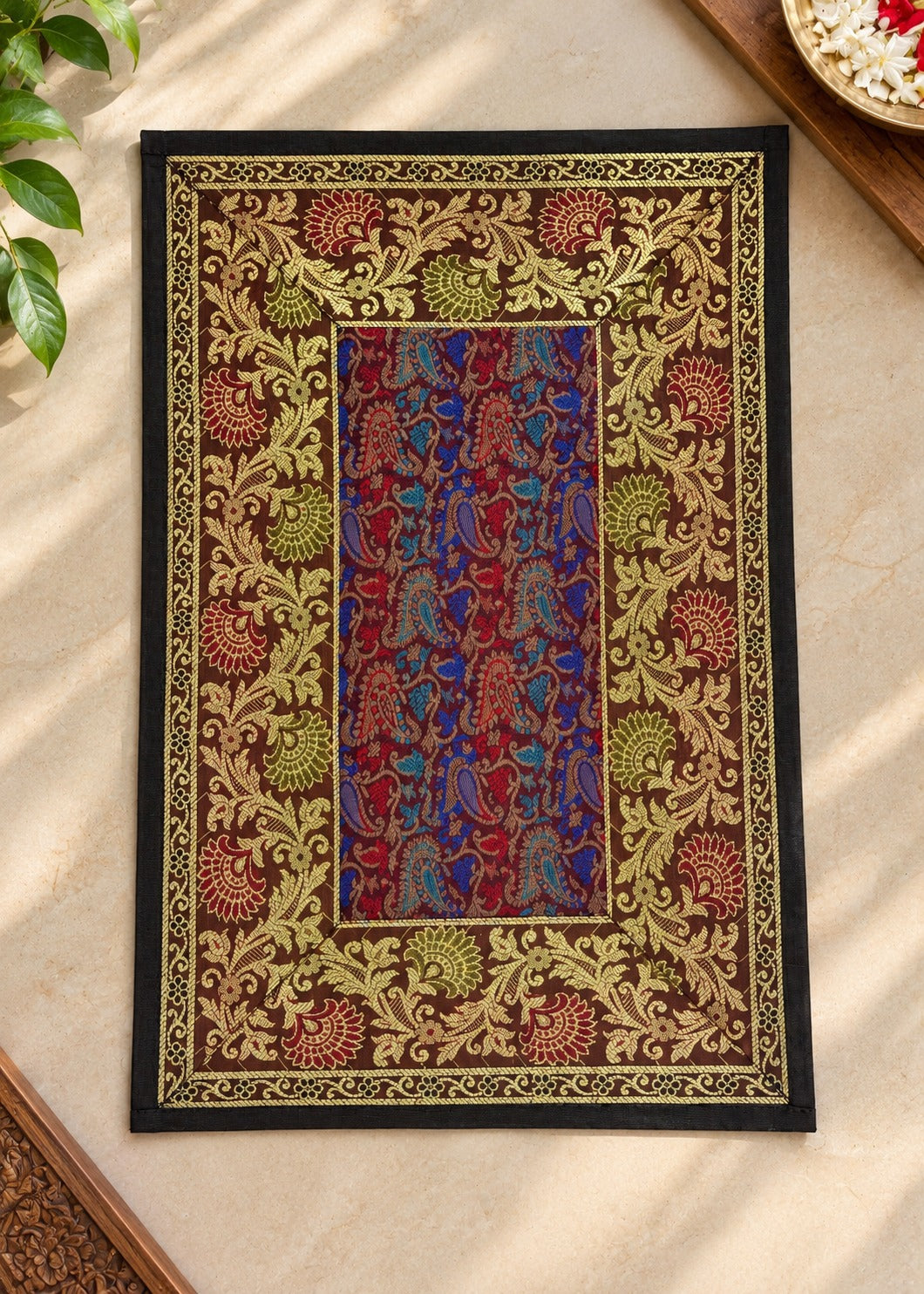Banarasi Table Set with 1 Runner, 6 mats and 6 coasters