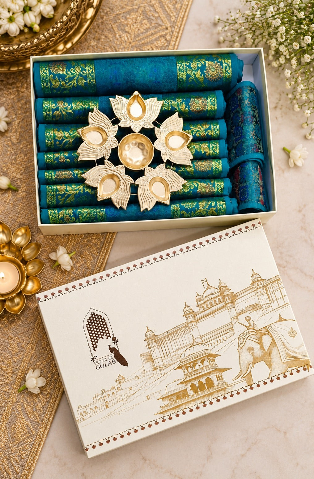 Gift Box with Banarasi Zari Table Runner, Set Of 6 Mats, 6 coaster