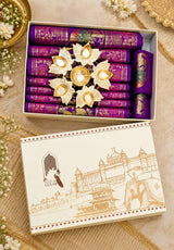Gift Box with Banarasi Zari Table Runner, Set Of 6 Mats, 6 coaster