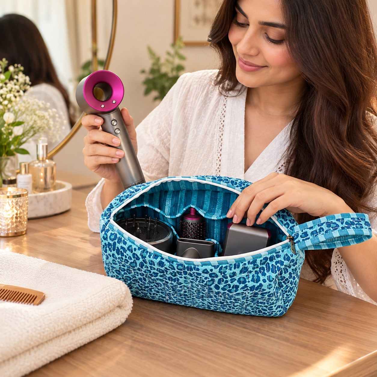 Dyson Airwrap Organiser – Quilted Travel Case