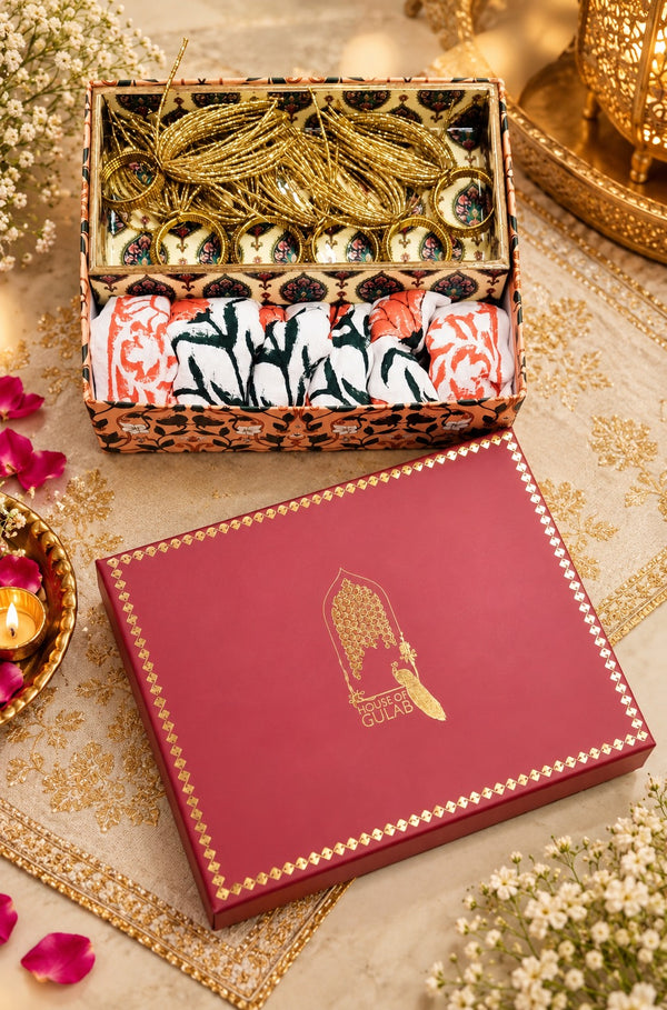 Diwali Gift Box | 1 Wooden Tray, Set of 6 Table Napkins, 6 Napkin Rings