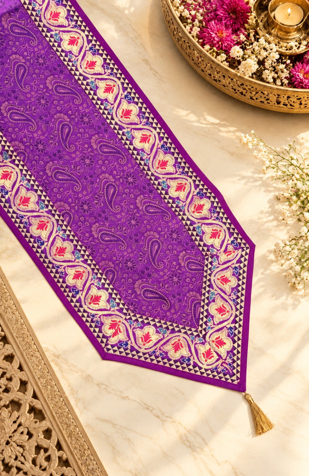 Diwali Gift Box with Banarasi Zari Table Runner, Set Of 6 Mats, 6 coaster, 6 inch Metal Urli