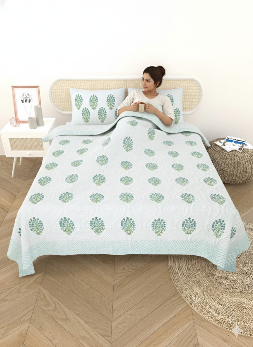 Quilted Floral Printed Reversible Bedcover with 2 Pillow Covers