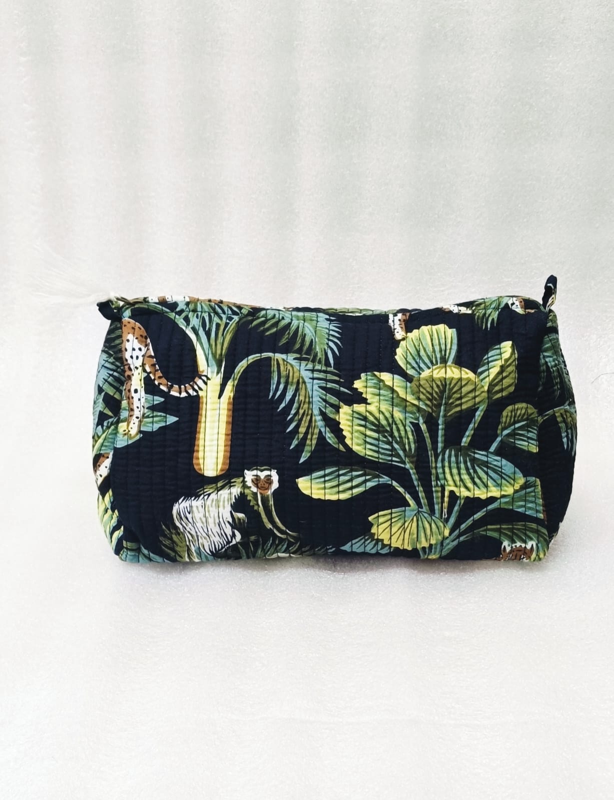 Set of 3 cosmetic bag/pouches with waterproof lining