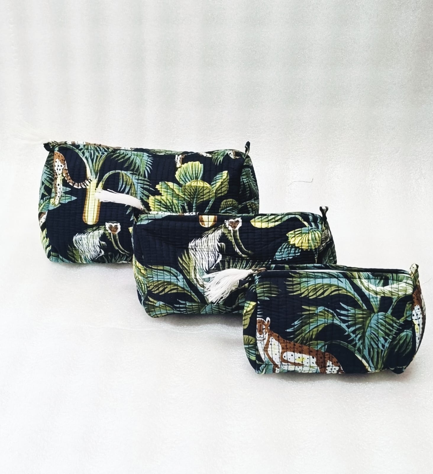 Set of 3 cosmetic bag/pouches with waterproof lining