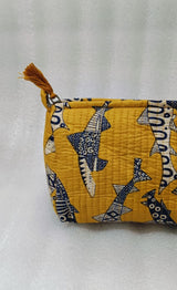 Set of 3 cosmetic bag/pouches with waterproof lining