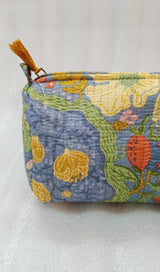 Set of 3 cosmetic bag/pouches with waterproof lining