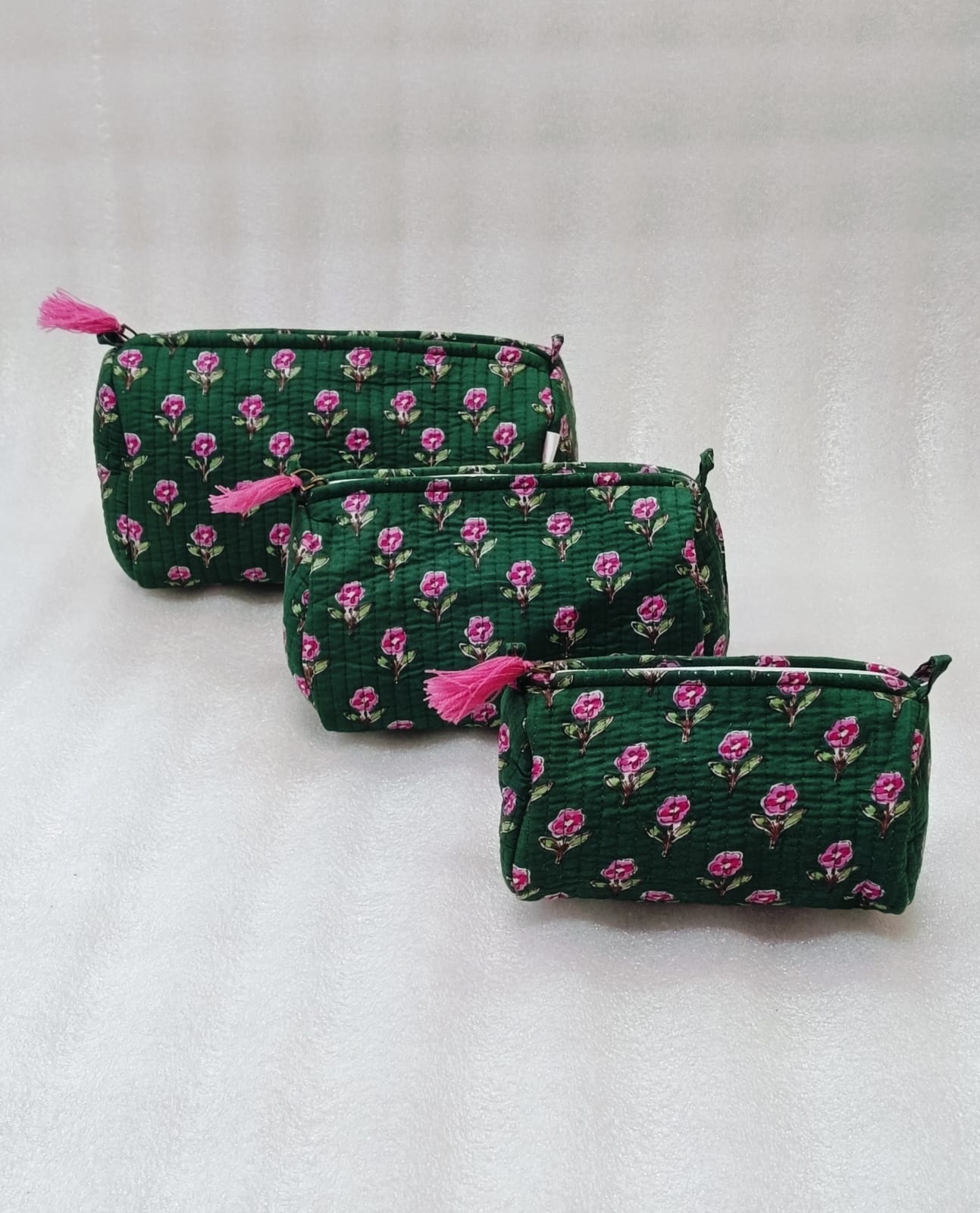 Set of 3 cosmetic bag/pouches with waterproof lining