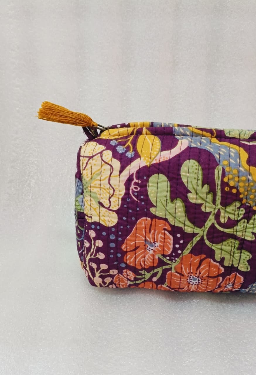 Set of 3 cosmetic bag/pouches with waterproof lining