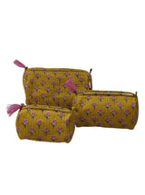 Set of 3 cosmetic bag/pouches with waterproof lining
