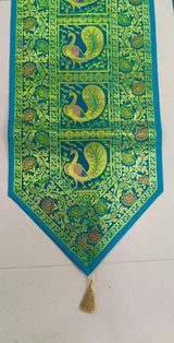 Gift Box with Banarasi Zari Table Runner, Set Of 6 Mats, 6 coaster