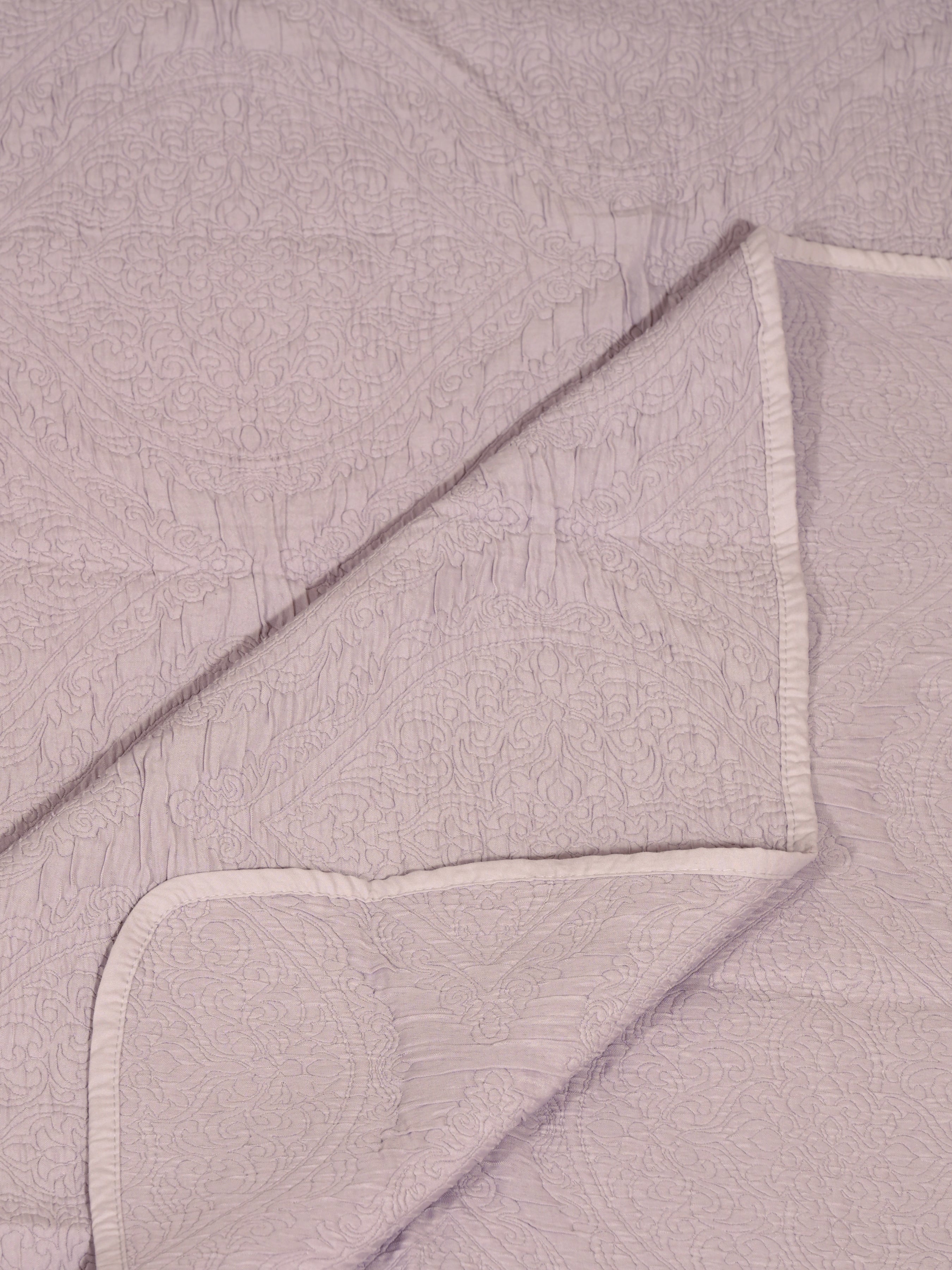 Premium Bedcover Set – 5 Pieces