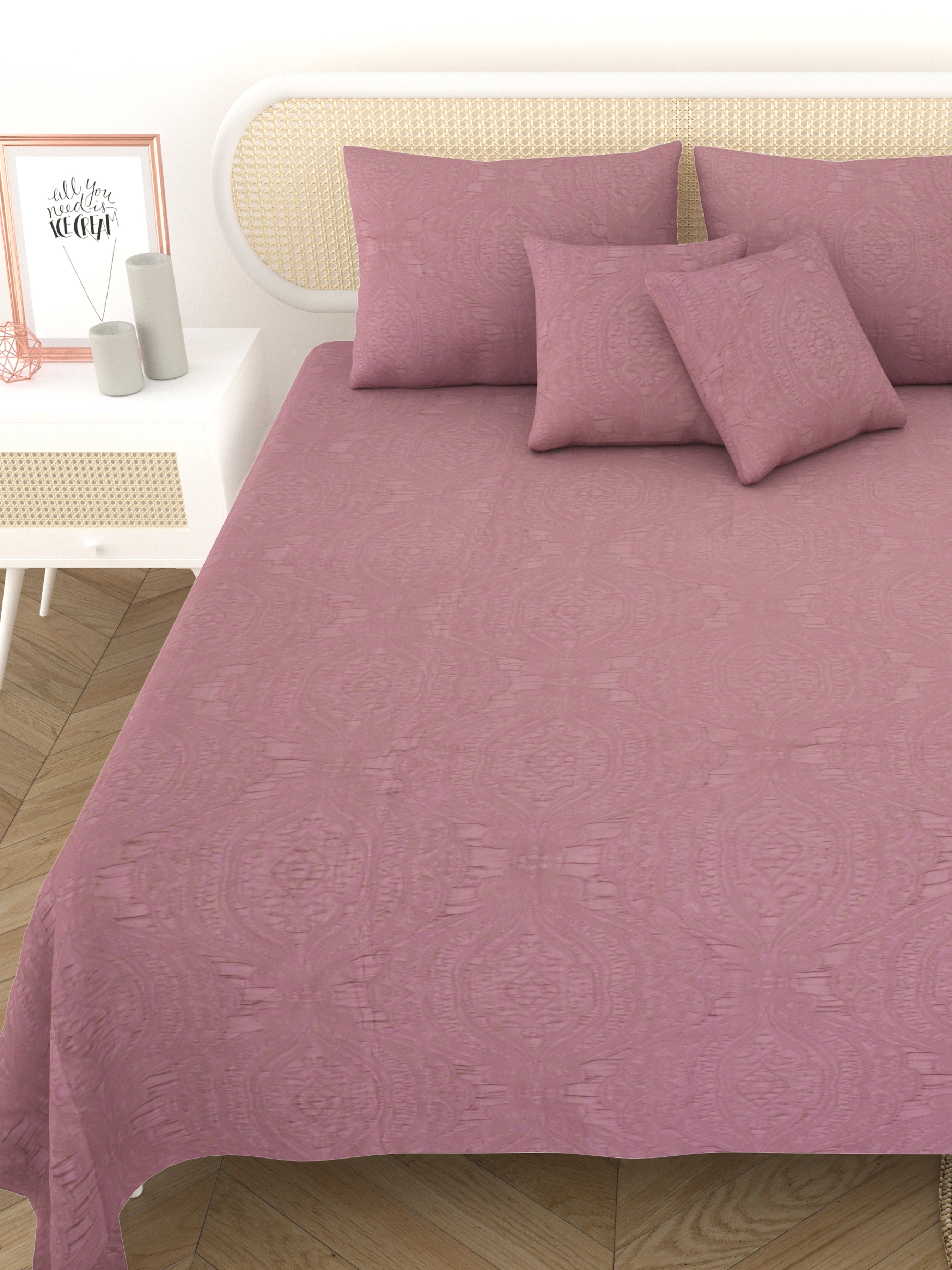 Premium Bedcover Set – 5 Pieces
