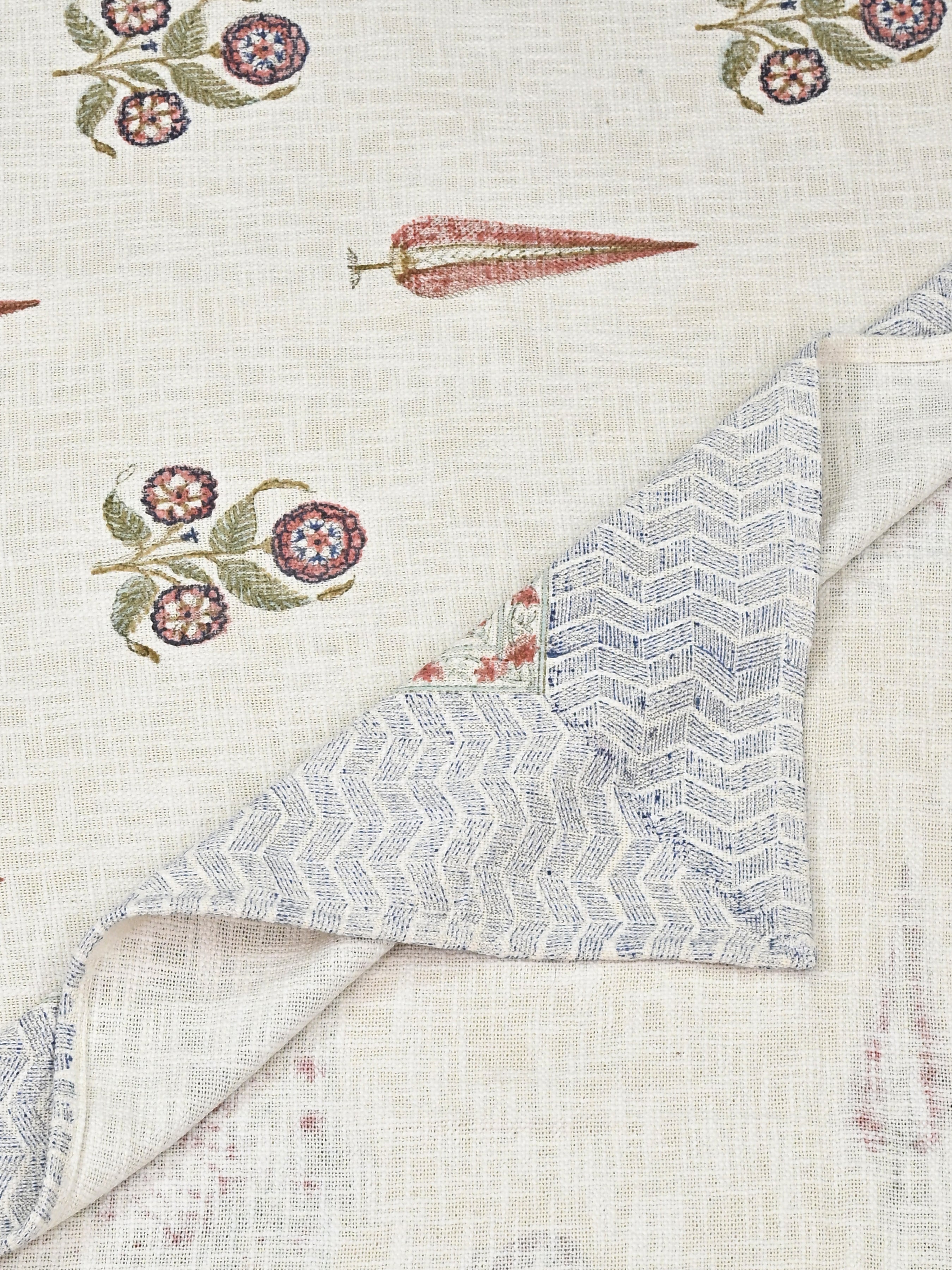 Handblock printed Jute Cotton Bedcover - Double King with 2 Pillow Covers