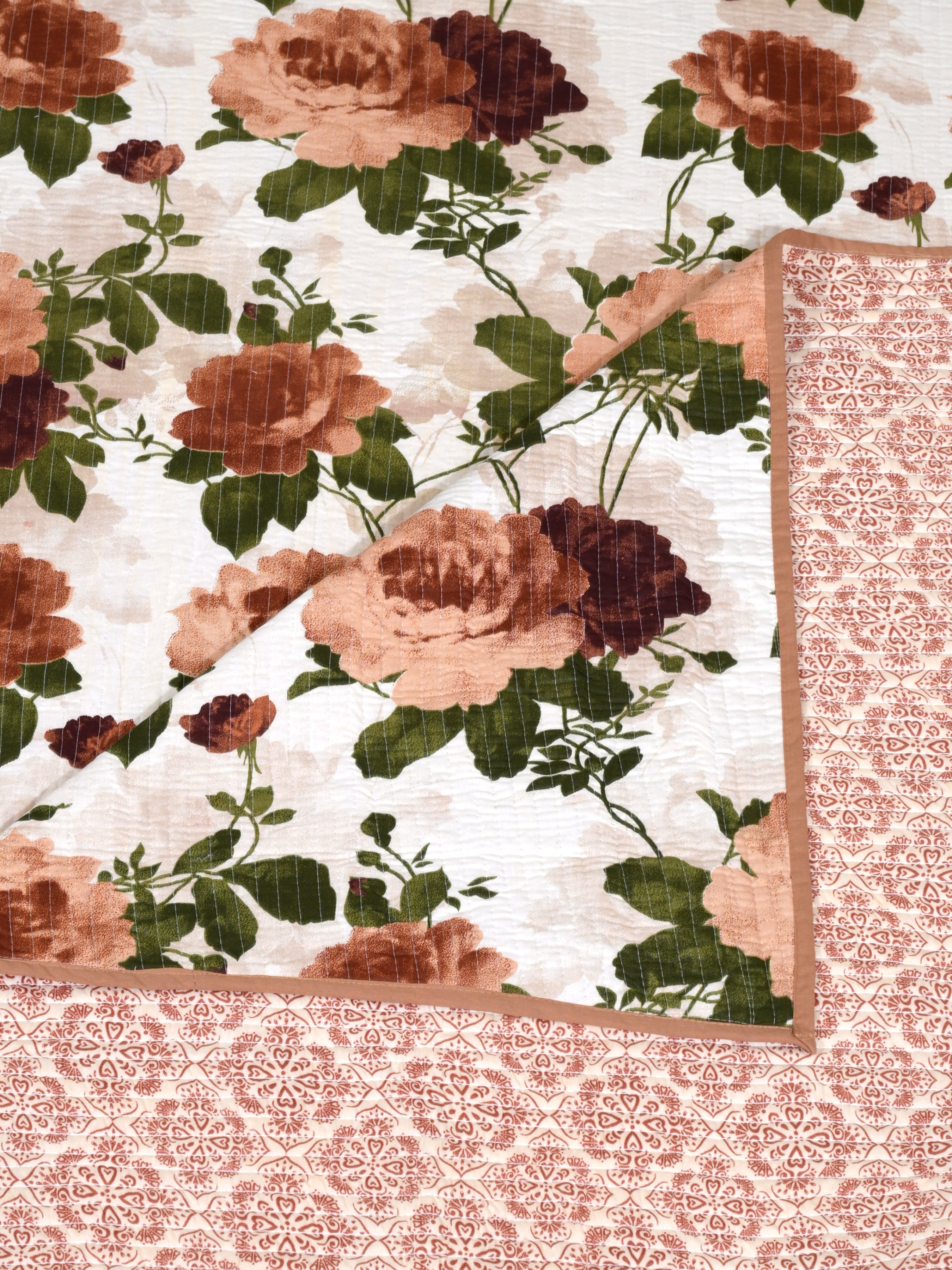 Quilted Floral Printed Reversible Bedcover with 2 Pillow Covers