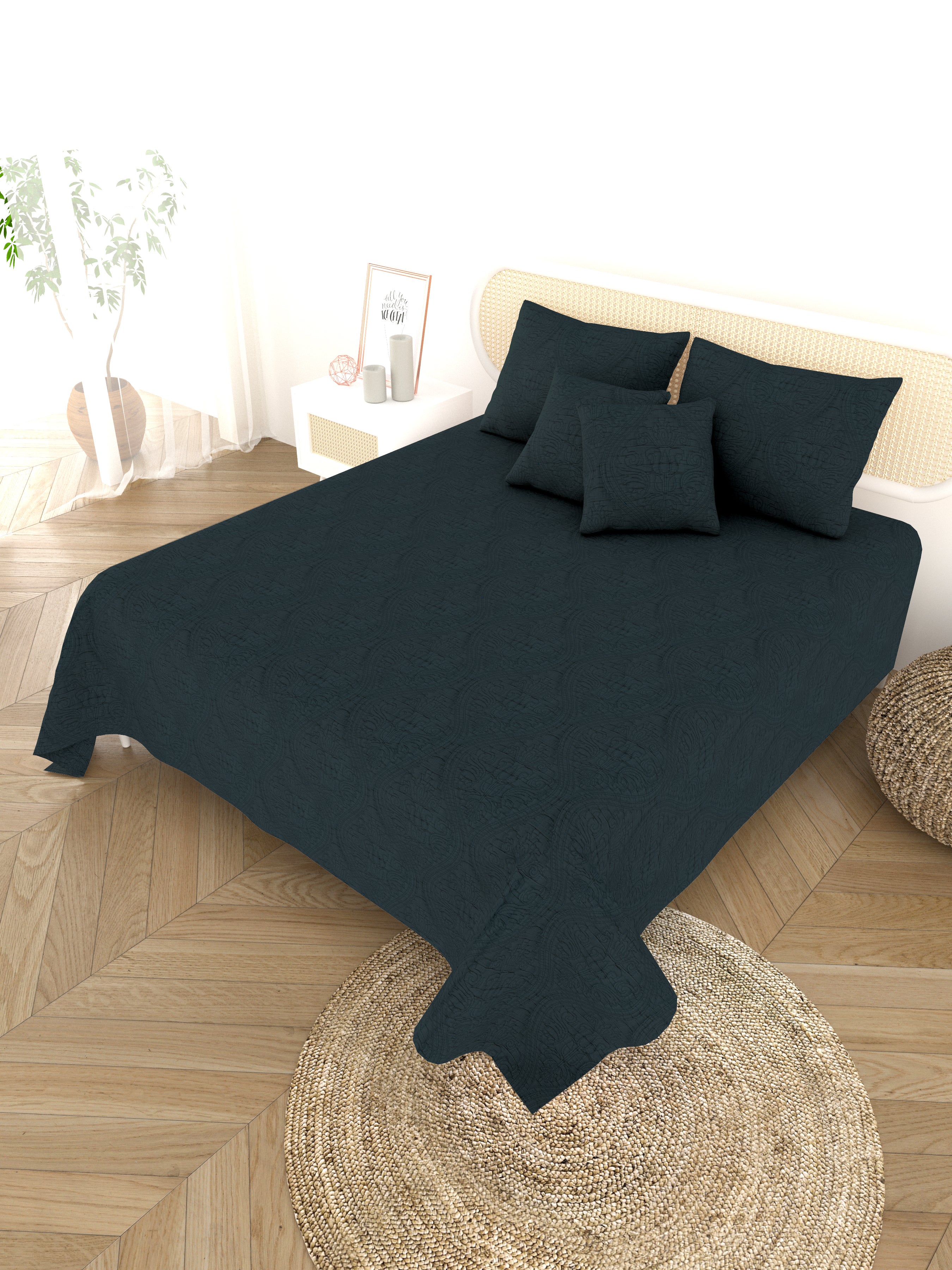 Premium Bedcover Set – 5 Pieces