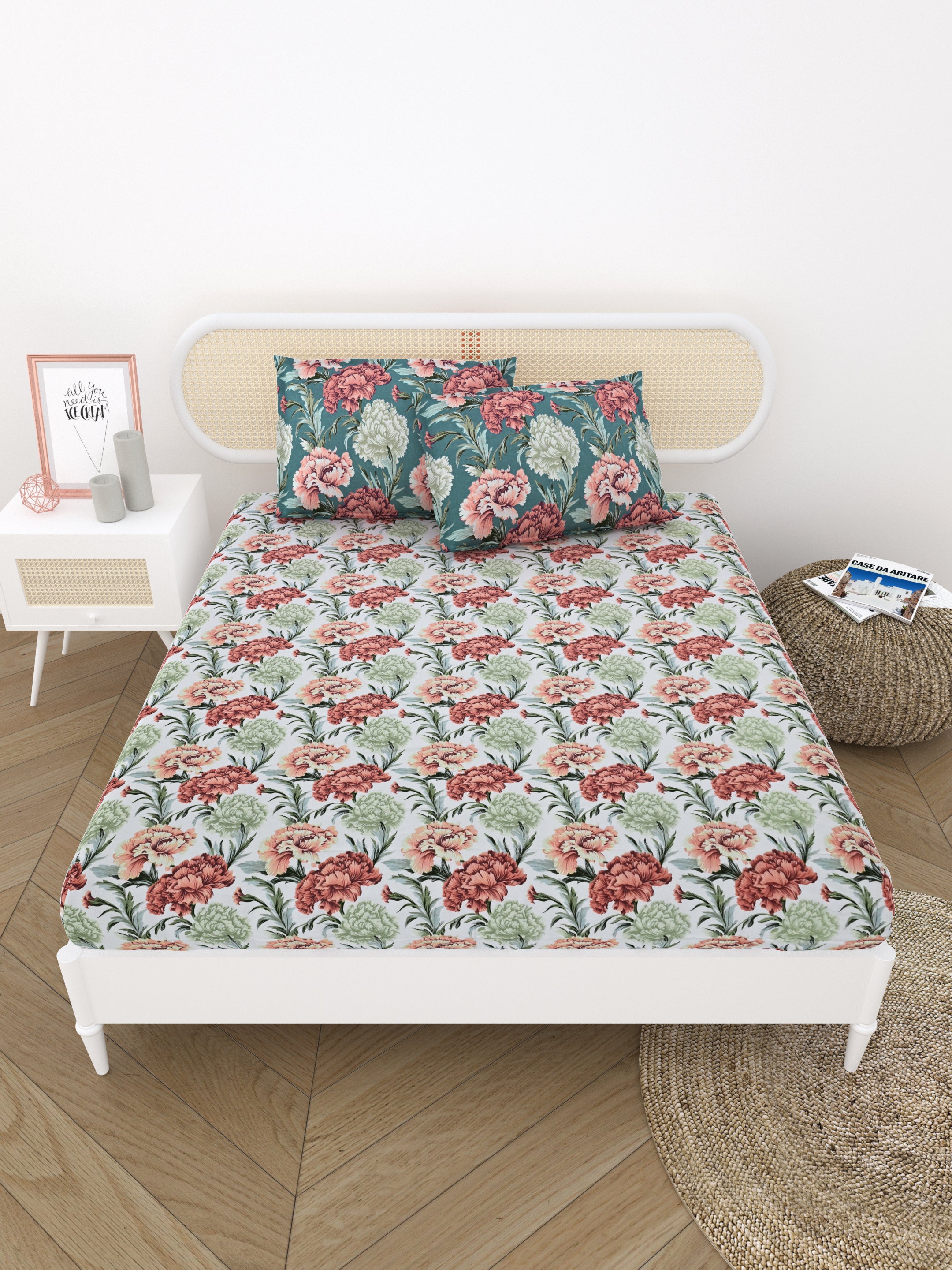 Double King Bedsheet with 2 Pillow Covers