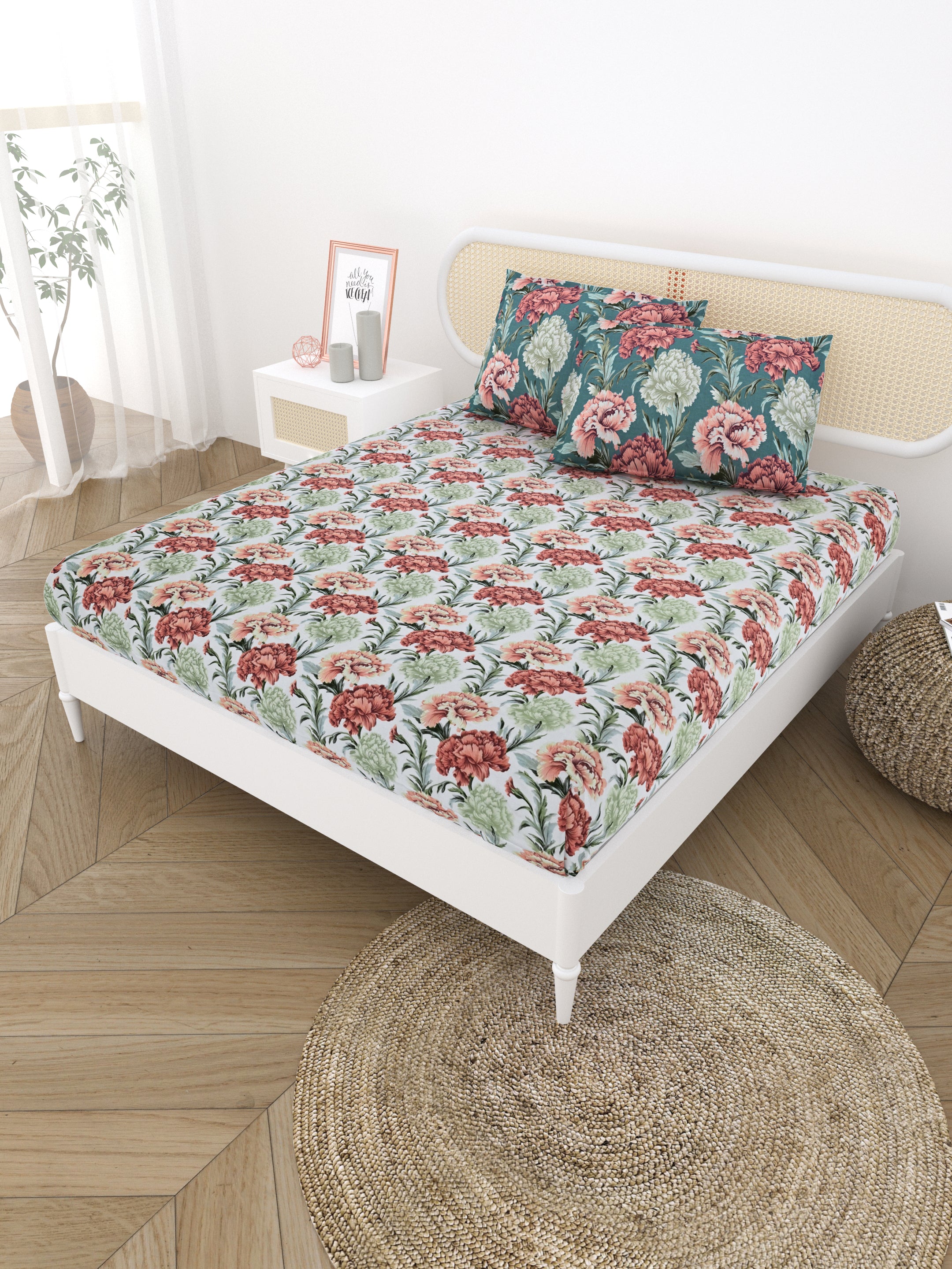 Double King Bedsheet with 2 Pillow Covers