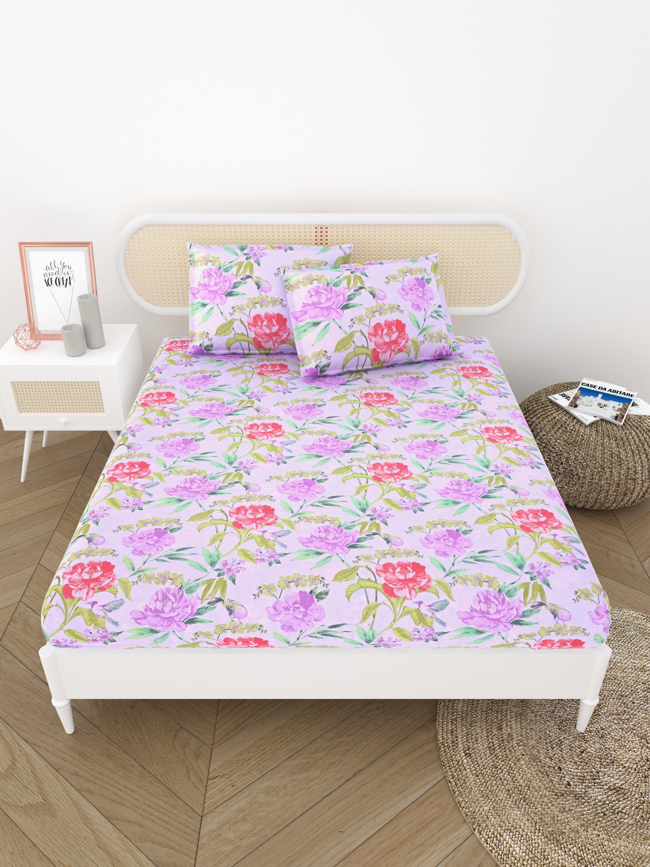 Double King Bedsheet with 2 Pillow Covers