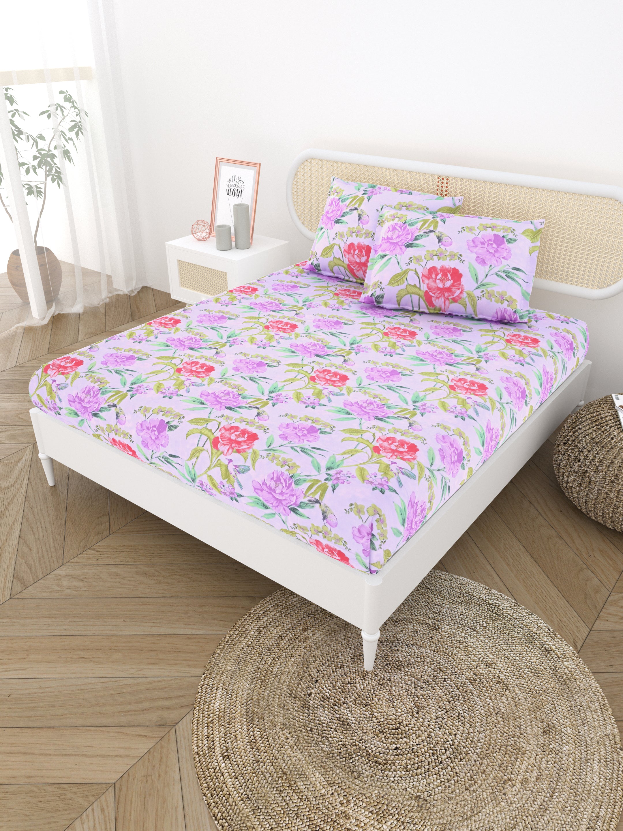 Double King Bedsheet with 2 Pillow Covers